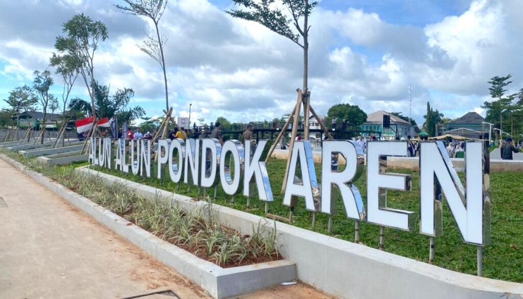 Alun-alun Pamulang dan Pondok Aren Ramai Pengunjung, Warga: Senang, Kita Sangat Butuh Fasilitas Publik 3 Alun-alun
