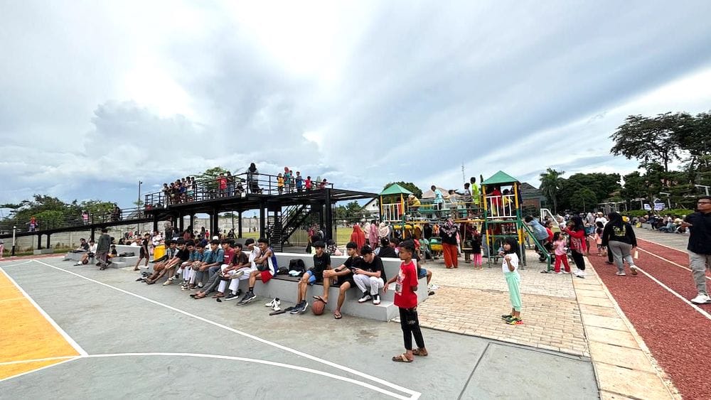 Alun-alun Pamulang dan Pondok Aren Ramai Pengunjung, Warga: Senang, Kita Sangat Butuh Fasilitas Publik 2 Alun-alun