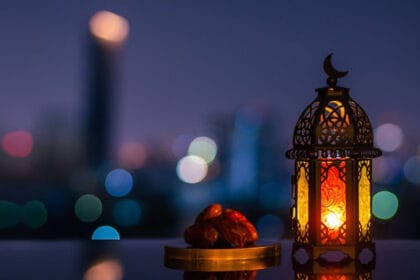 Pahala 10 hari terakhir Ramadan (Foto : Islampos)