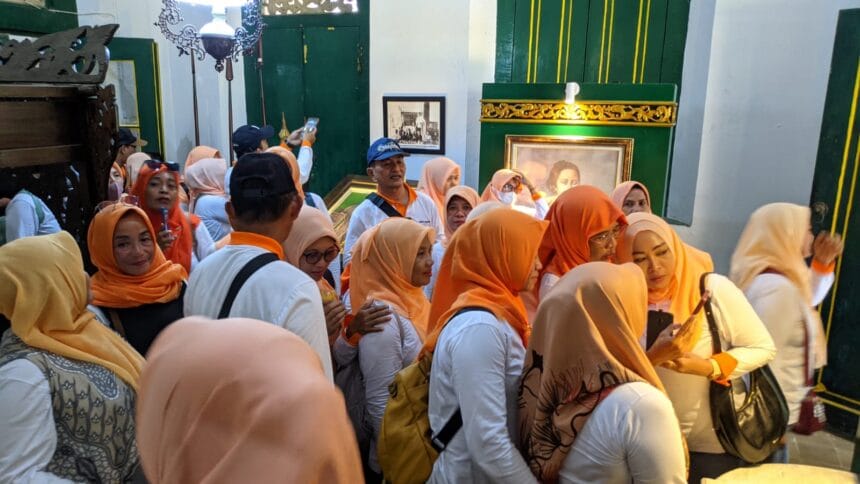Kunjungan Wisatawan ke Museum Kartini Meningkat Tajam Saat Peringatan Hari Kartini ke-145 1 Peringati Hari Kartini Ke 145 Wisatawan Kunjungi Museum Kartini