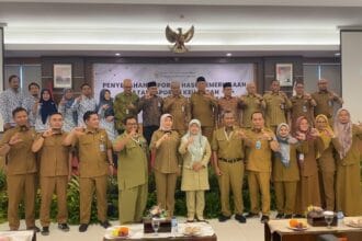 Penyerahan Laporan Hasil Pemeriksaan Atas Laporan Keuangan Pemkot Tangsel