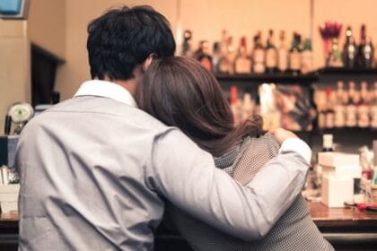 Aplikasi Kencan Jepang