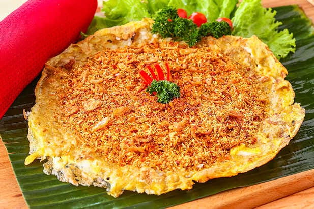 Kerak Telor, Makanan Khas Betawi yang Populer 1 Kerak Telor (Foto : Dapur Kobe)