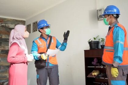 PLN Pelanggan Linimassa