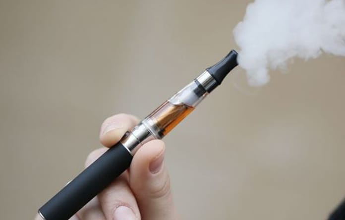 Rokok elektrik (Foto : Mahasiswa.co.id)