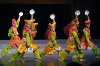 Tari Piring (Foto : Madingmu)