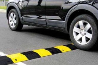 Polisi Tidur Linimassa