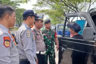 Operasi Angkutan Barang yang di Gelar Oleh Dishub Kabupaten Tangerang di Cisauk