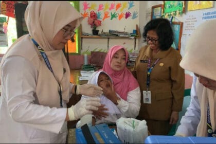 Sweeping Pekan Imunisasi Nasional Polio di Puskesmas Kecamatan Jambe