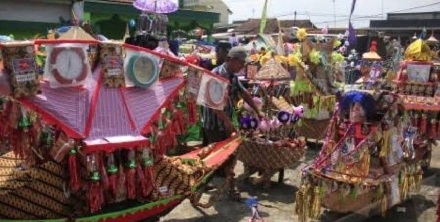 Panjang Mulud Linimassa