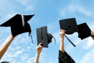 Ilustrasi Sarjana (Foto : Geotimes)