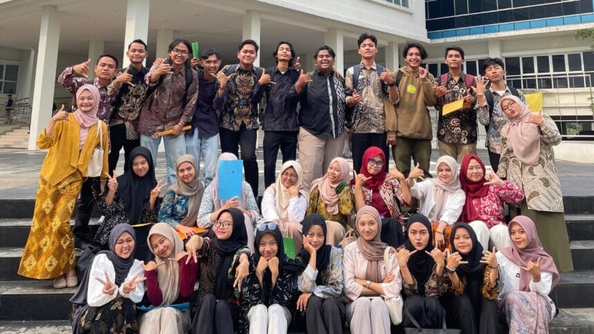 Hari Batik Nasional 2024