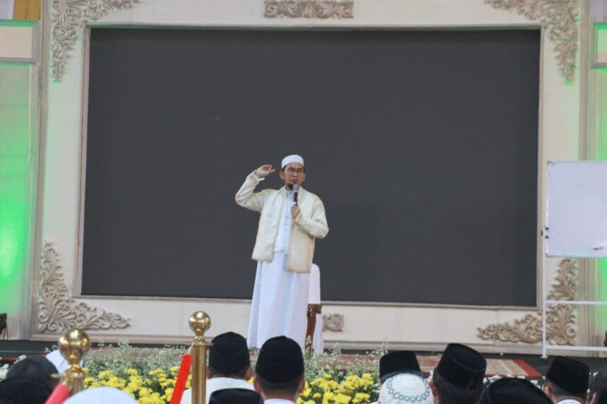 Ustadz Adi Hidayat