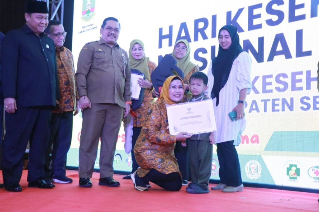 Peringati HKN 2024, Bupati Serang Edukasi Masyarakat Terkait PHBS 2 HKN 2024