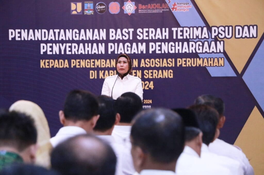 Serah Terima PSU, Bupati Serang Beri Penghargaan 2 Pengembang Perumahan 2 PSU
