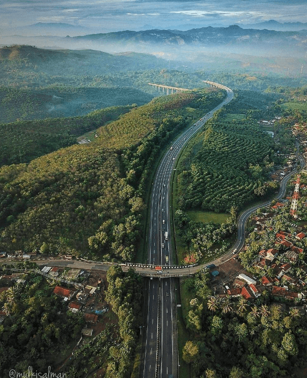 5 Fakta Menarik Tol Cipularang: Penuh Balutan Kisah Mistis yang Kuat 3 Tol Cipularang