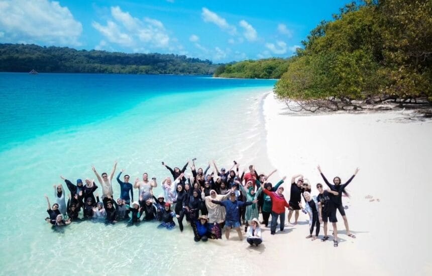 Wisata Pulau Peucang