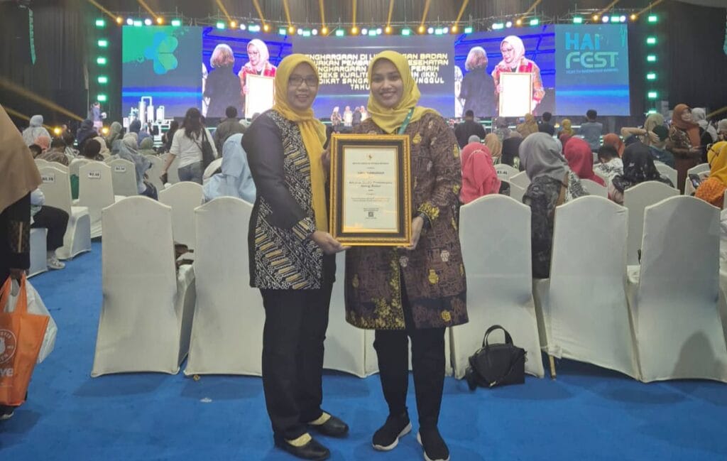 RSDP Serang Terima Penghargaan dari Menkes Peringkat 1 JFK Award 2024 2 RSDP Serang