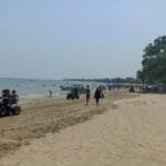 Wisata Pantai Banten
