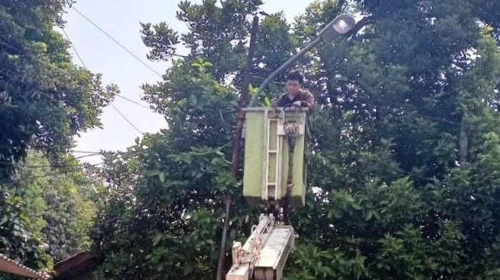 Pemkot Tangsel Perbaiki 4.738 PJU 1 Pemkot Tangsel