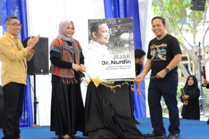 48341pemkot tangerang gelar dialog publik dan launching buku jejak dr nurdin 48341