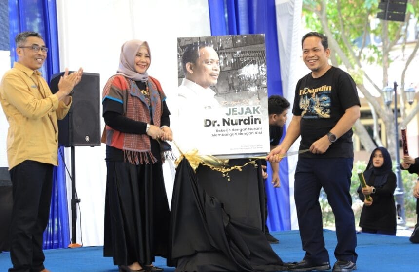 48341pemkot tangerang gelar dialog publik dan launching buku jejak dr nurdin 48341