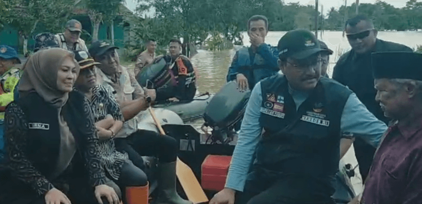 Mensos Saifullah Yusuf Datangi Ribuan Warga Pandeglang Terisolir Banjir 1 Hidrometereologi
