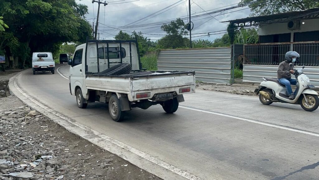 Jalan Malangnengah-Tigaraksa Tangerang Tak Lagi Berlubang, Warga Apresiasi DPUPR Provinsi Banten 2 Jalan Malangnengah-Tigaraksa
