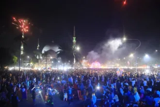 142185 07ebf7afb3d525be3c2165899d230c9e 142185