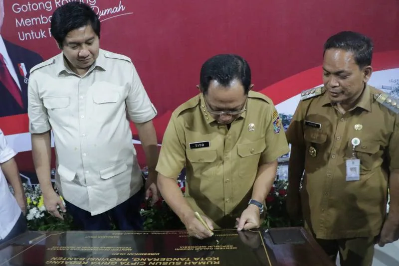 Usai Resmikan Rusun Cipta Griya Kedaung, Menteri PKP, Mendagri, Nurdin dan Jajaran Ngopi Bareng Penghuni Rusun 2 Rusun Cipta Griya Kedaung.
