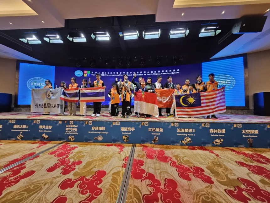Kasyaf, Raih Juara Robotik di China