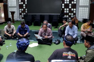 Demo Turab Kali Cisadane