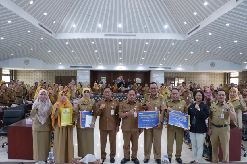 ASN terima SK pensiun