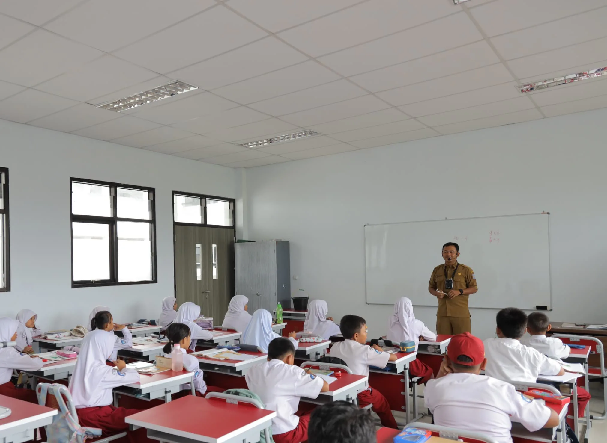 Dulu Disebut 'Sekolah Gang Senggol', Kini SDN Muncul 01 Jadi Gedung Megah 3 Lantai 2 SDN Muncul 01