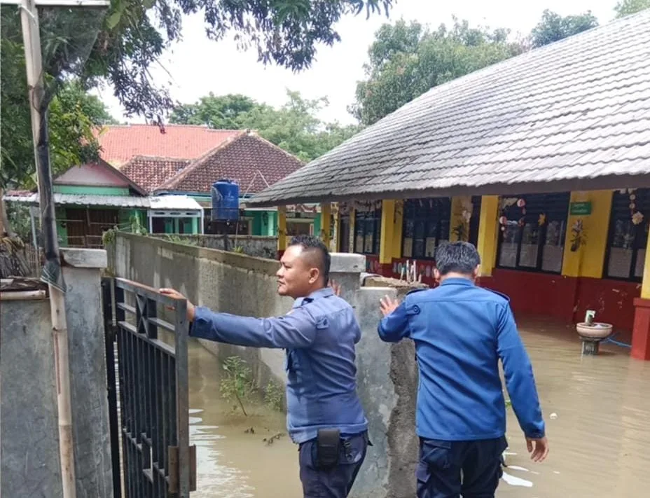 Banjir Tangerang, 965 Jiwa Gunung Kaler Butuh Logistik 2 Banjir Tangerang