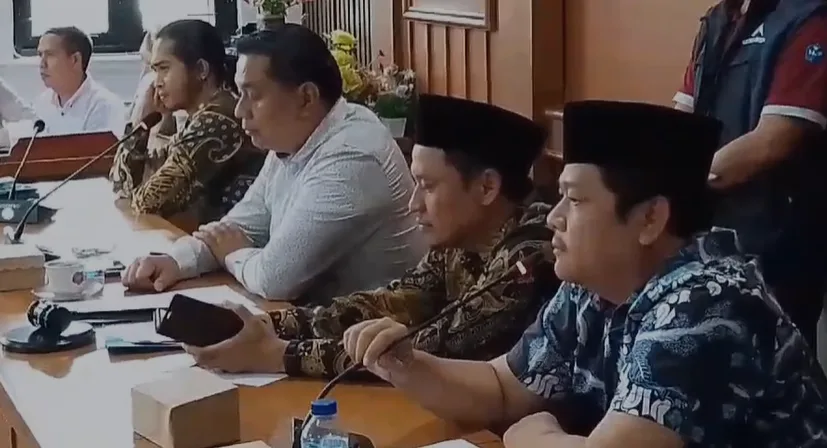 7.000 Honorer Pandeglang Ngadu ke DPRD Ingin Jadi PPPK 2 Honorer Pandeglang
