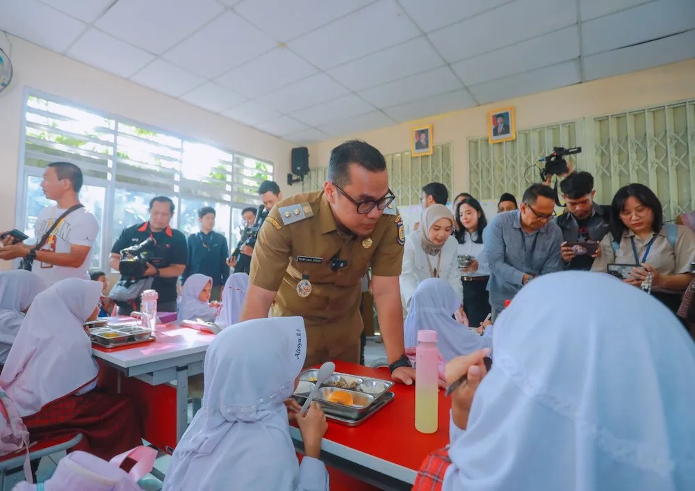 Program Makan Bergizi Gratis di Tangsel, Wujudkan Indonesia Emas 2045 2 makan bergizi gratis di Tangsel