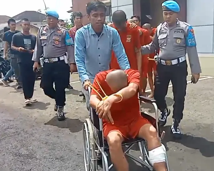 8 Pelaku Spesialis Pembobol Minimarket di Pandeglang Ditangkap 1 Minimarket