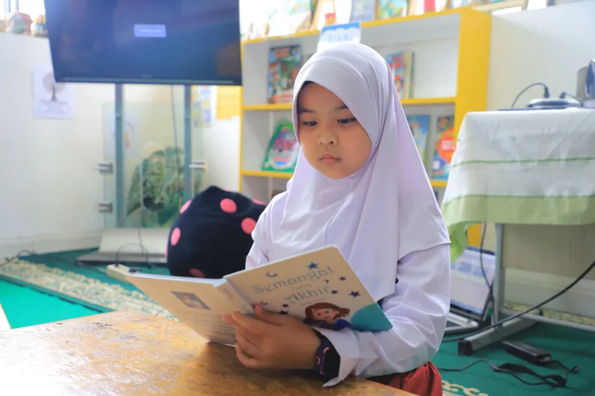 Medina Atrinda, Karya Tulis Bocah SD Masuk Seleksi 100 Buku Nasional 1 Medina Atrinda