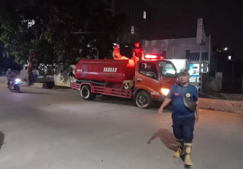 BPBD Kota Tangerang Bantu Warga,