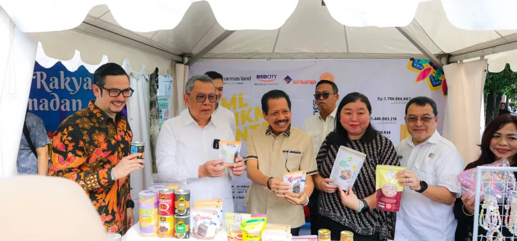 Benyamin Buka Bazar Ramadan 7 Kecamatan di Tangsel 1 Benyamin Buka Bazar