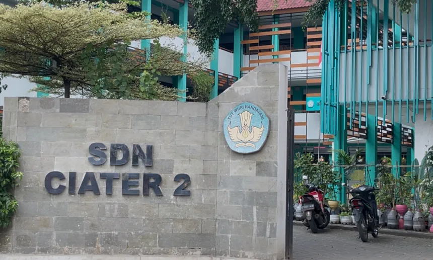 Orang Tua Siswa SDN Ciater 2 Tangsel Keluhkan Dana Komite, Dipakai Perbaiki Toilet hingga Jalan 1 SDN Ciater 2 Tangsel