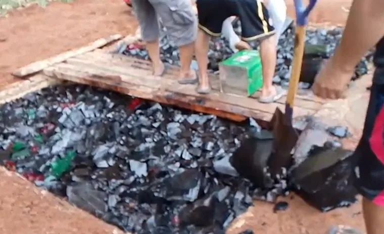 12 Ton Cincau dan Agar-agar Mengandung Formalin Tinggi Dimusnahkan 2 12 ton cincau