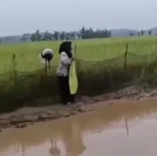 Jalan Rusak di Pandeglang