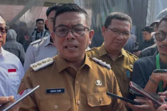 Gubernur Banten Andra Soni