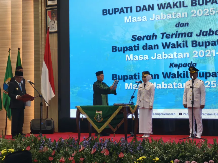 Zakiyah-Najib dilantik