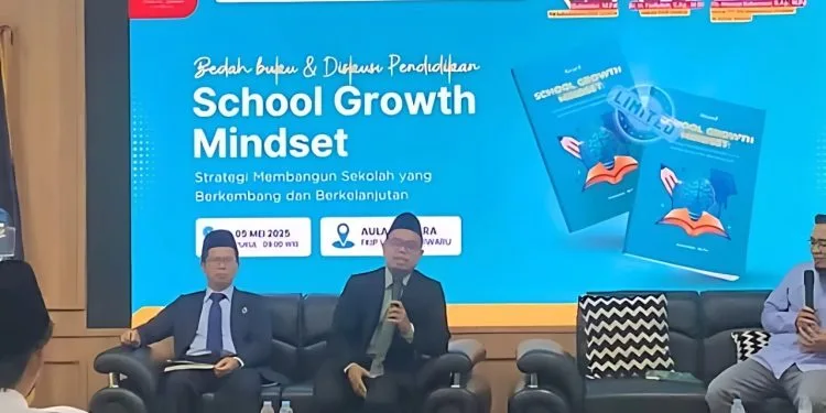 FKIP Untirta Gelar Bedah Buku, Dorong Perkembangan Dunia Pendidikan 1 FKIP Untirta