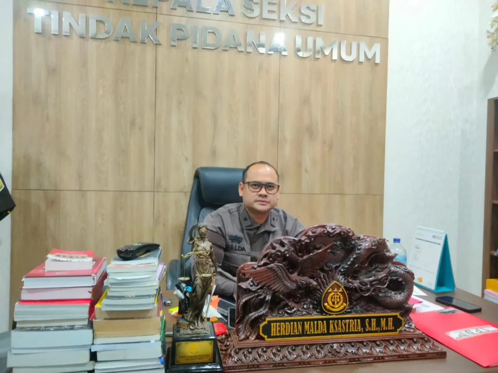 4 Terdakwa Penembakan Bos Rental Mobil Dituntut 7 Tahun Penjara 2 Penembakan bos rental mobil