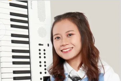 Xia Keyboardis Serang