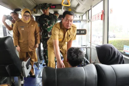 Angkutan sekolah gratis di Kabupaten Tangerang
